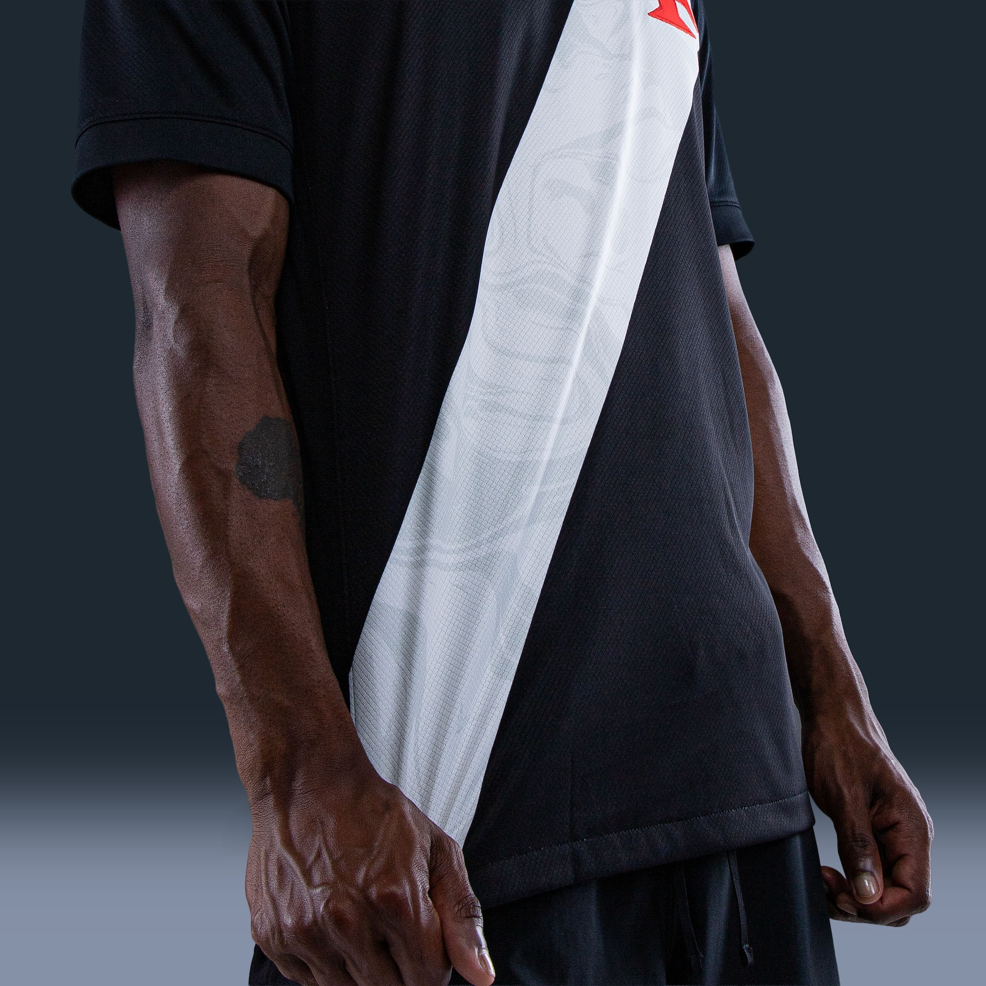 Camisa Nike Vasco 2026/27 I T. MENDES N° 23