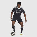 Camisa adidas Liverpool 2025/26 Goleiro